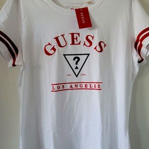 GUESS t-shirt